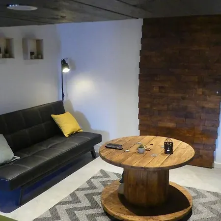 La Taniere Des Oursons アパート